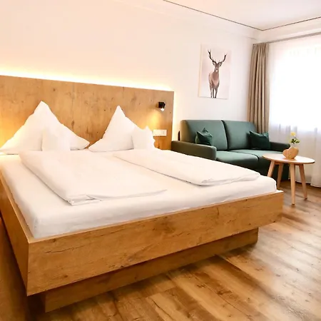 Hotel Hotel-Restaurant Hirsch 3*