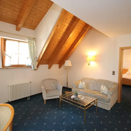 Hotel-restaurant Hirsch Hotel Berghaupten