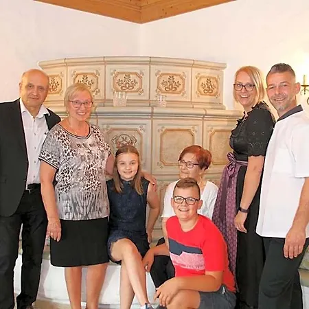 Hotel-restaurant Hirsch 3*