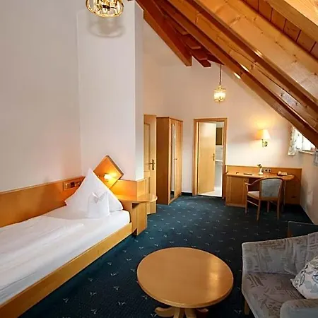 Hotel-restaurant Hirsch Hotel Berghaupten