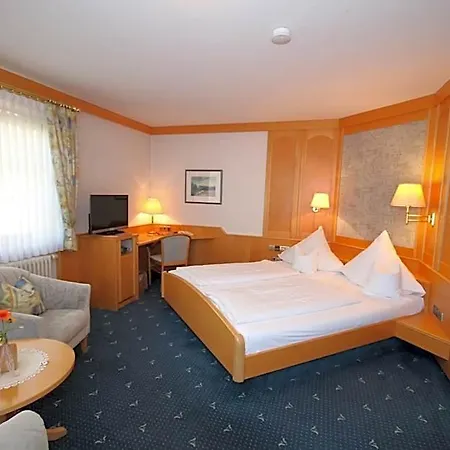 Hotel-restaurant Hirsch Hotel Berghaupten